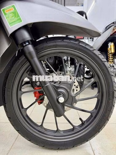 Honda SH Mode Bạc mờ 600km