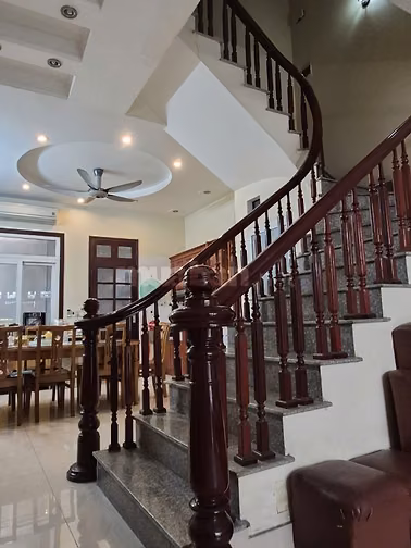 Bán nhà thổ cư 4 tầng tại phố Gia quất, thượng thanh, long biên (cũ)
