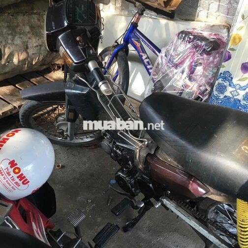 Honda Dream Đen Xe số