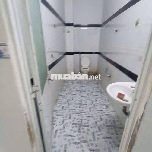Nhà Thuê 5_22 Lầu suốt có 3pn Đường 6d Ấp  6 vĩnh lộc B bình chánh