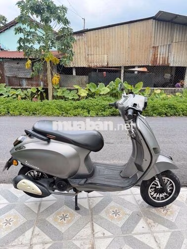 Victoria Vespa 50cc 2025 Xám