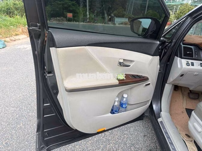 Toyota Venza 3.5 Nhập khẩu Xám