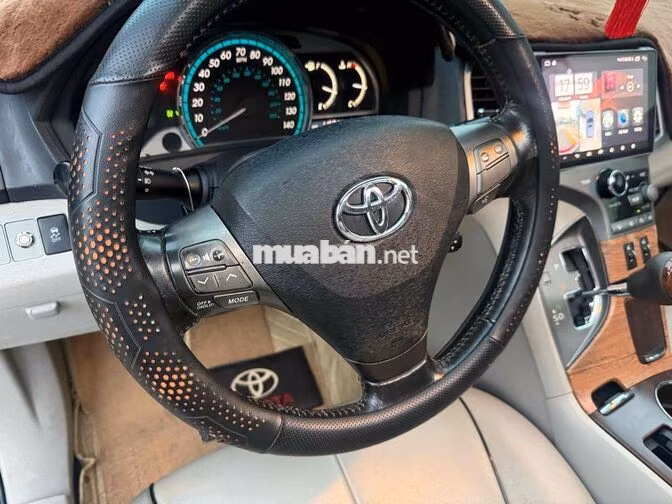 Toyota Venza 3.5 Nhập khẩu Xám