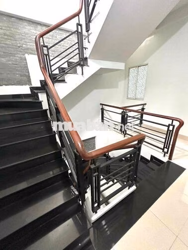 NHÀ [ 4 x 16] 2 lầu,sân thượng (3PN,3WC) hẻm 8 thông ,KHU TÂN HƯƠNG,TP