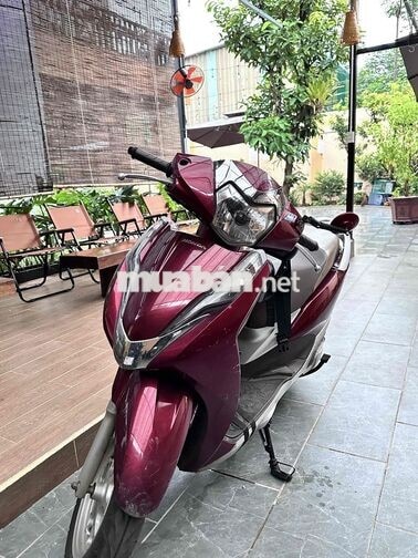 Honda Lead 2018 màu Đỏ xe đẹp, khoá smartkey
