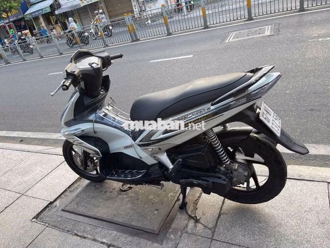 Honda Air Blade FI 2010 Trắng Thái Lan Đã sử dụng