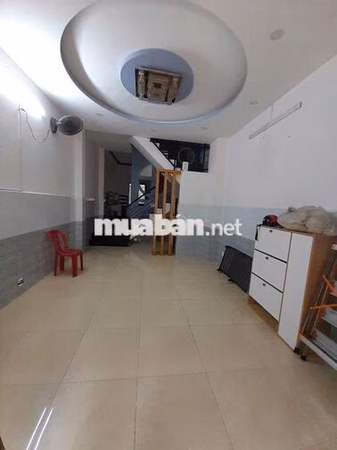 Cho thuê nhà 4pn hẻm xe hơi đường Trần Văn Ơn, Quận Tân Phú