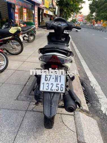 Honda Air Blade FI 2010 Trắng Thái Lan Đã sử dụng