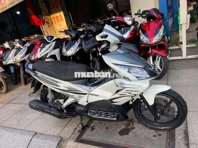 Honda Air Blade FI 2010 Trắng Thái Lan Đã sử dụng
