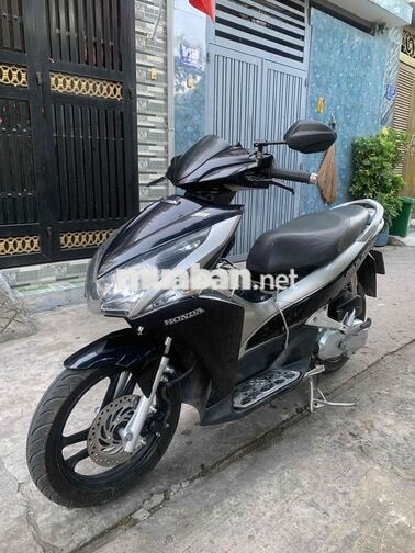 Honda Air Blade Fi 110cc 2011 Đen bạc bs.tphcm