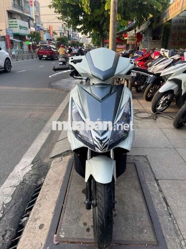 Honda Air Blade FI 2010 Trắng Thái Lan Đã sử dụng