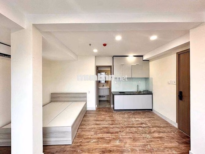 Căn hộ full nội thất máy giặt riêng ngay Võ Văn Ngân - Ngã Tư Thủ Đức