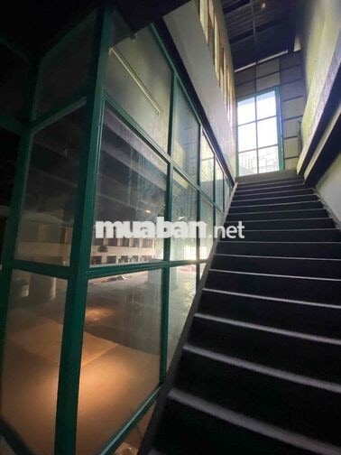Nguyễn Văn Linh - 160m2 - 25 triệu