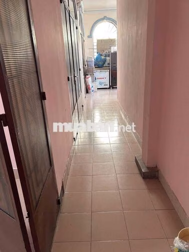 phòng 3tr5 đường số 4 bình thọ cách spkt 1km 5p đi xe