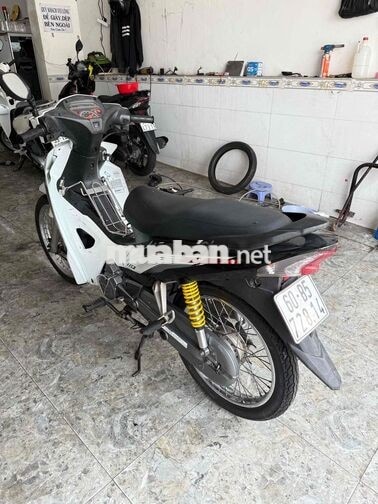 Honda Blade 2017 Trắng