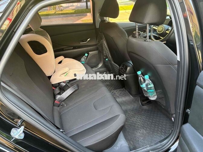 Hyundai Elantra 1.6 AT 2023 Đen 24.000 km