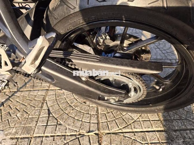 Yamaha R15v4 2025 Đen chính chủ sang tên nhanh