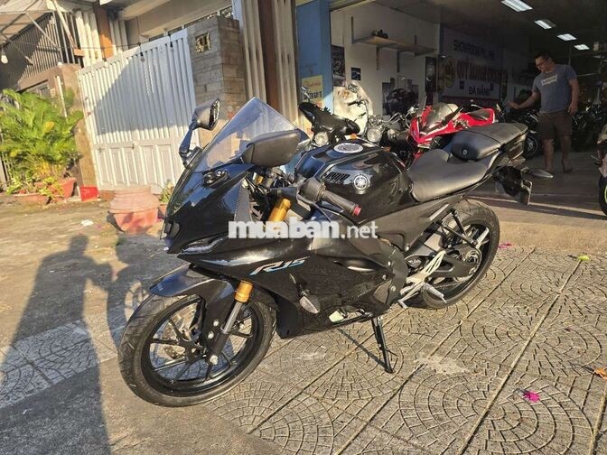 Yamaha R15v4 2025 Đen chính chủ sang tên nhanh