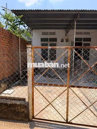 Nhà Ama Khê - 50/1, Phường BMT , Đóng 1 Cọc 1, Đóng 1 năm Tặng 1 Tháng
