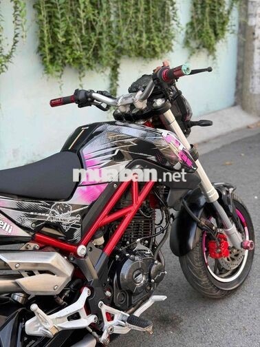 Benelli TNT 125cc