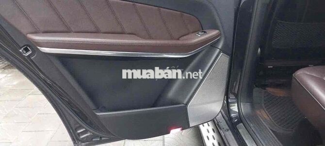 Mercedes-Benz GL550 -  2014