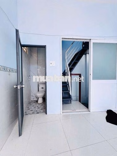 Dương Bá Trạc, 1 Trệt, 2 Lầu, Sổ Hồng Riêng,  Chỉ Hơn 2 Tỏi