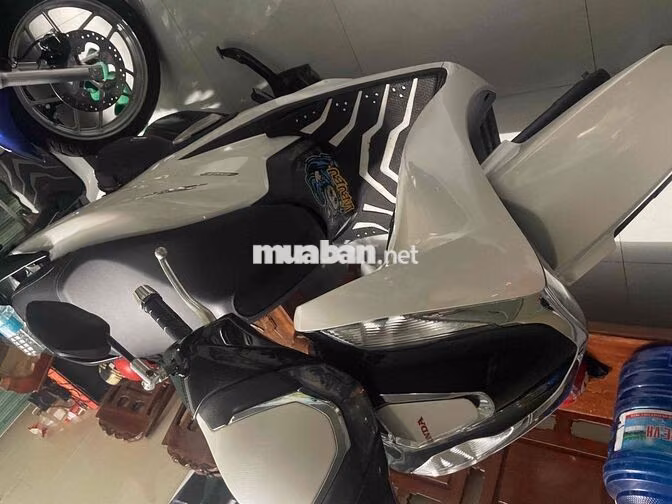 Honda SHVN 2022 Trắng 43488 km
