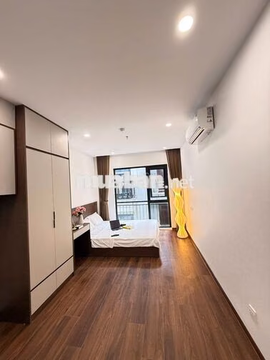 Studio Trung Kính – Full Nội Thất – Thang Máy – Giá Tốt