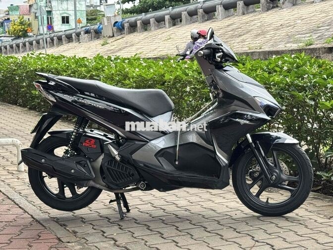 Honda Air Blade 2017 Xám đen