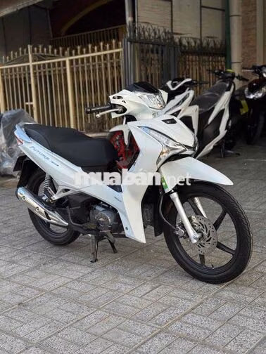 Honda Future FI 2023 Trắng máy zin biển Long Xuyên