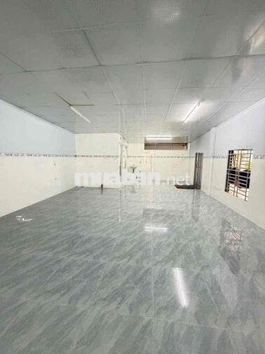 Nhà 6x30m trống suốt hẻm ô tô Nguyễn Truyền Thanh