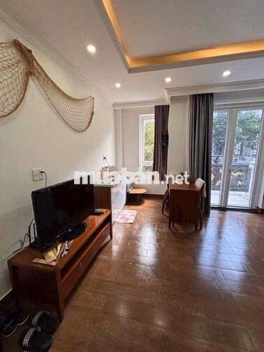 SANG NGUYÊN CĂN BÁNH XÈO   7 phòng đang set up sẵn có nội thất + 1 phò