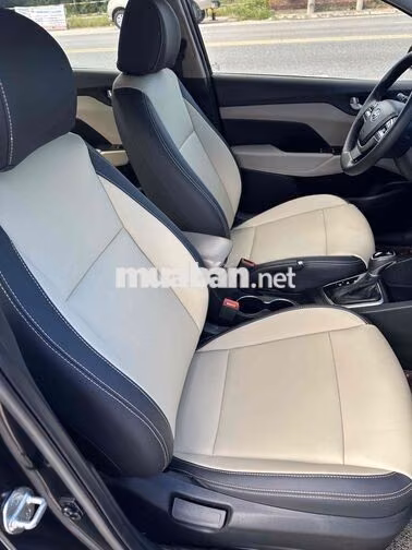 Hyundai Accent 2021 Tiêu chuẩn Tự động 66000 km Đe