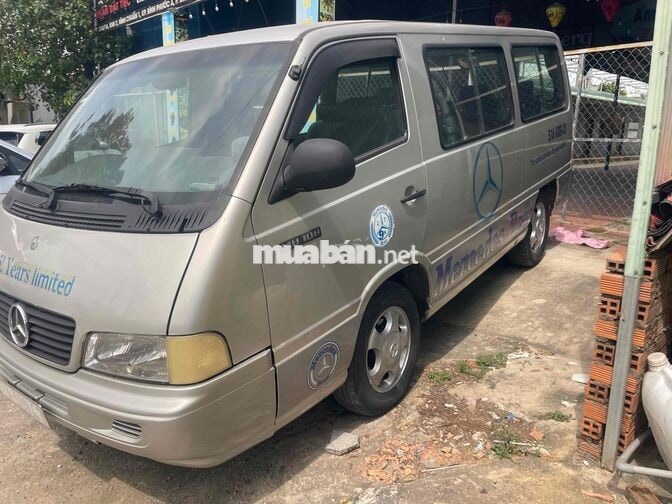 Mercedes-Benz 9 chỗ Bạc giao lưu