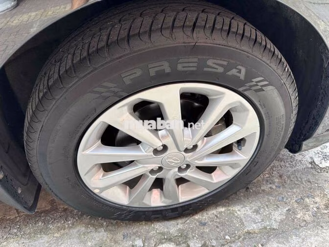 Hyundai Accent 2021 Tiêu chuẩn Tự động 66000 km Đe