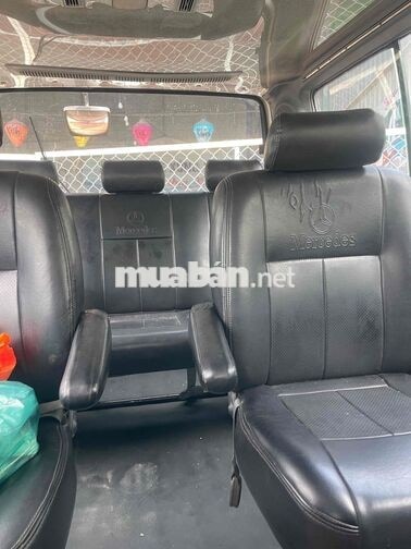 Mercedes-Benz 9 chỗ Bạc giao lưu