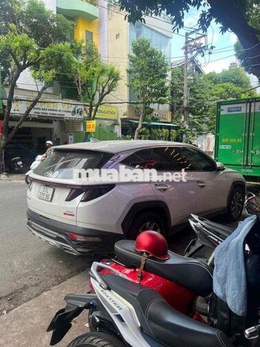 Hyundai Tucson Cao cấp 2022 Trắng 42.500km