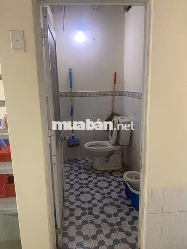 Cho thuê mặt bằng kinh doanh mặt tiền đường Lê Đức Thọ