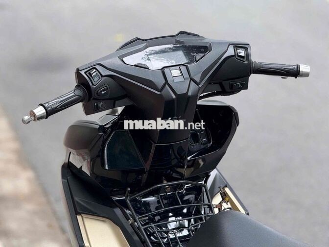 Air Blade 125 4Val 2024 BSTP LƯỚT 8k