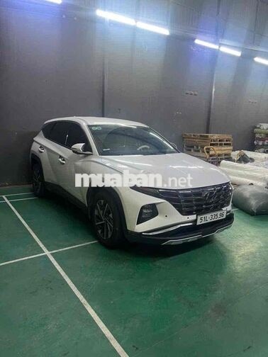 Hyundai Tucson Cao cấp 2022 Trắng 42.500km