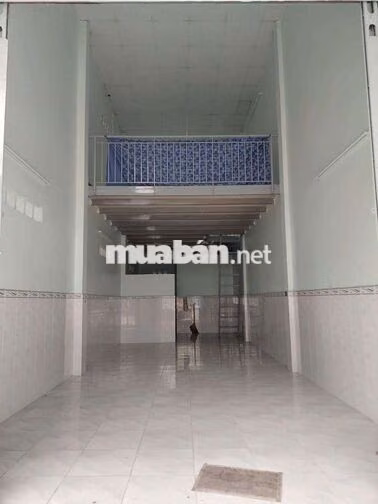 Nhà cho thuê hẻm 637 Tỉnh Lộ 10, (1 lửng 1WC) hẻm xe hơi, nhà trống