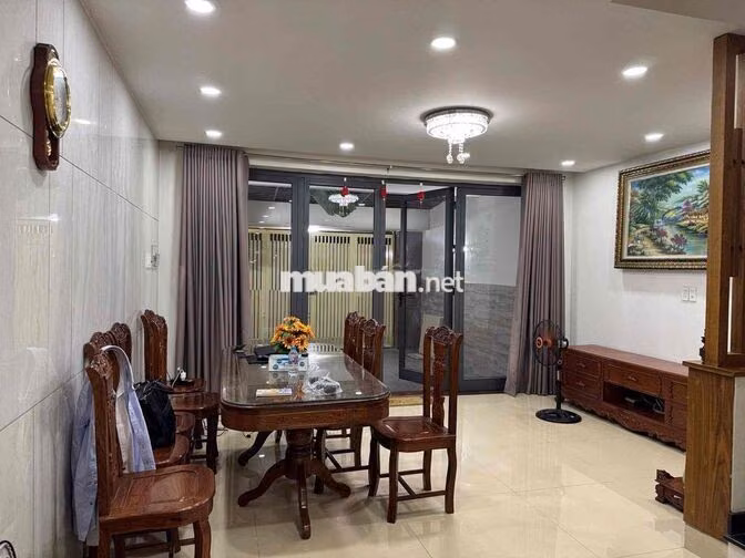 KHU VEN SÔNG- ĐƯỜNG 23 HIỆP BÌNH CHÁNH 4TẦNG, THANG MÁY 5PN 4WC