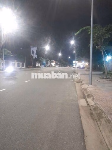 cho thuê mặt bằng nhà xưởng 500m2 mặt tiền võ nguyên giáp p, phú mỹ