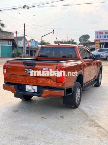 Ford Ranger XLS 2025 2 cầu tự động 4 vạn siêu đep
