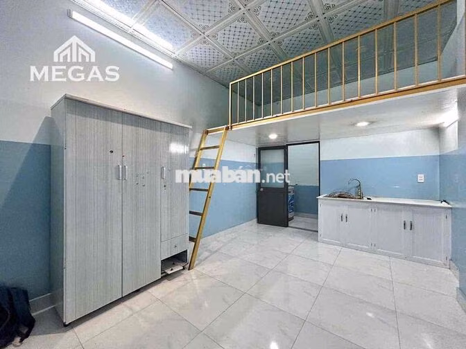 PHÒNG DẠNG DUPLEX 2 KHÔNG GIAN NGỦ NẰM NGAY ĐH LUẬT CS 2