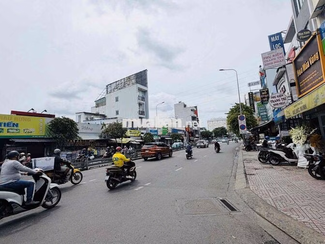 CHO THUÊ MẶT TIỀN PHAN VĂN TRỊ SÁT EMART NHÀ HÀNG VƯỜN CAU