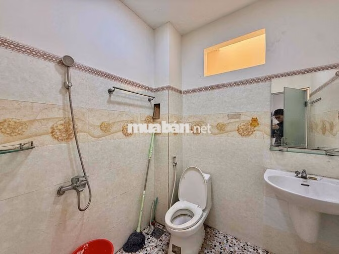 STUDIO CỬA SỔ TRỜI - FULL NỘI THẤT - NGAY CV HOÀNG VĂN THỤ