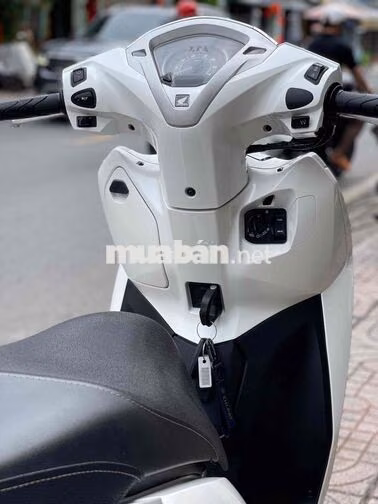 Lead 125 4V ĐK T1/2024 BSTP - LÊN ĐÈN LED - BAO G