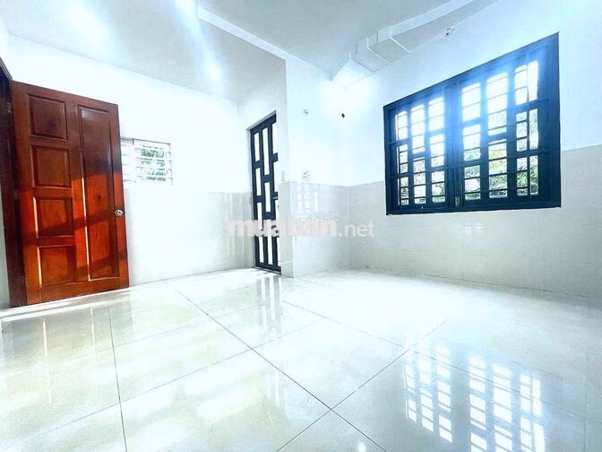 GẦN NGÃ 6 GÒ VẤP - QUANG TRUNG - 68M2 (4.2m x16m) - 7 phòng
