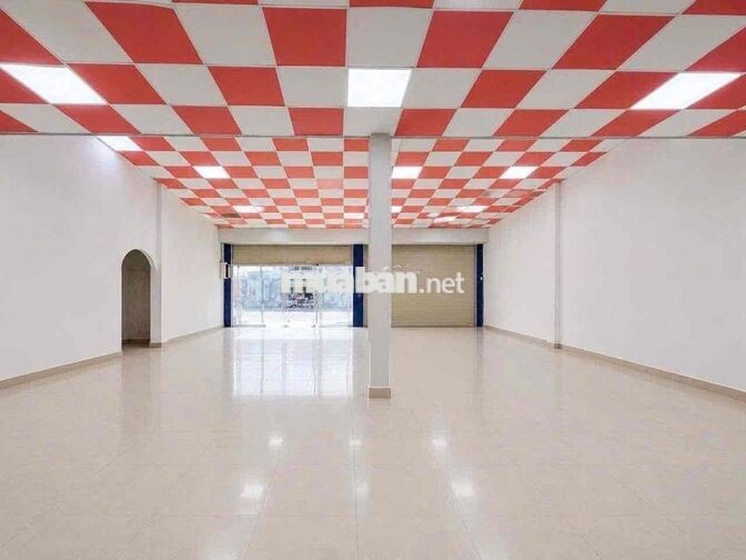 Mặt tiền Kinh Doanh Lê Hồng Phong , kế Ngã tư. gần chợ 12x28 m có gác